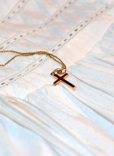 cross-1330701_1280