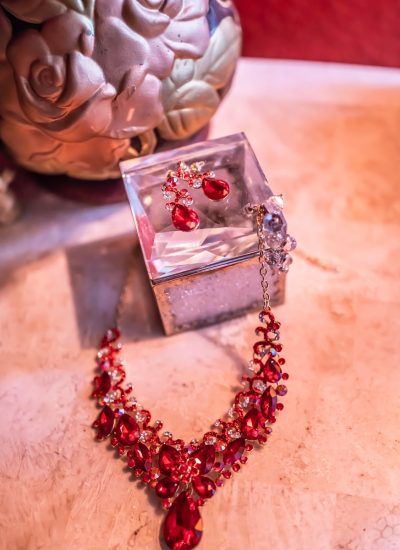 jewelry-3545098_1280